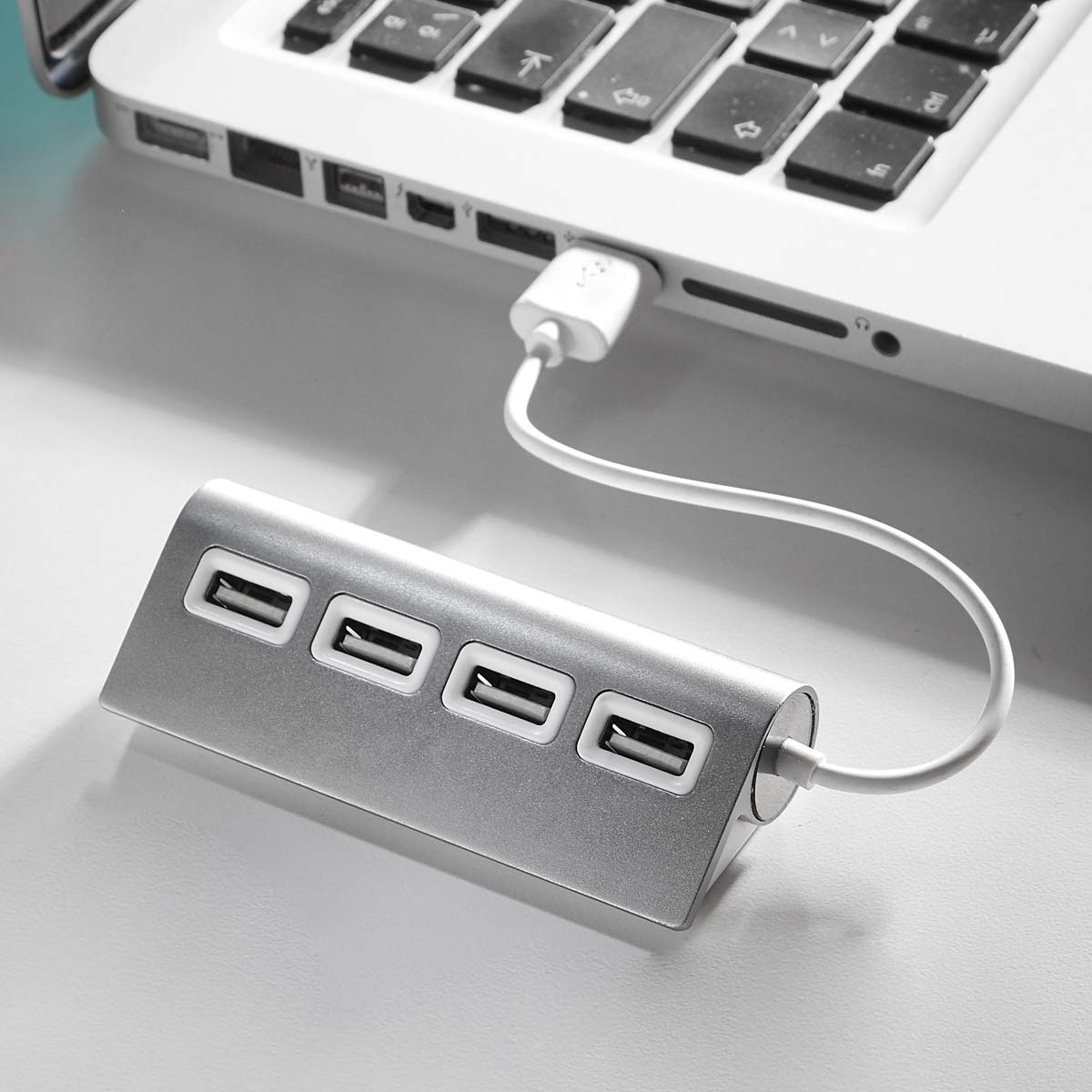 CONCENTRADOR DE PUERTOS USB NEWPORT